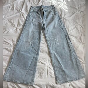 Old Navy Sky-Hi Wide Leg Jeans in Light Blue